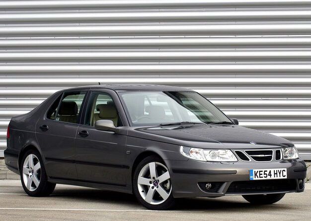 Saab 9-5 (1997-2012) – pojistková skříň
