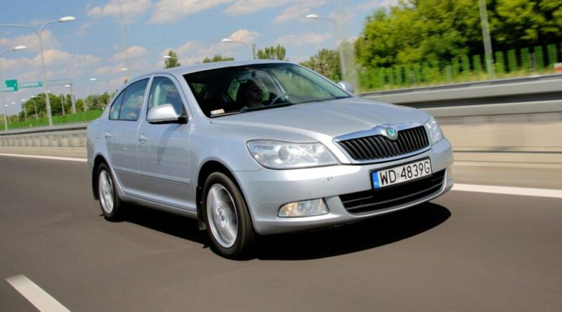 Škoda Octavia (2010-2016) – pojistková skříňka