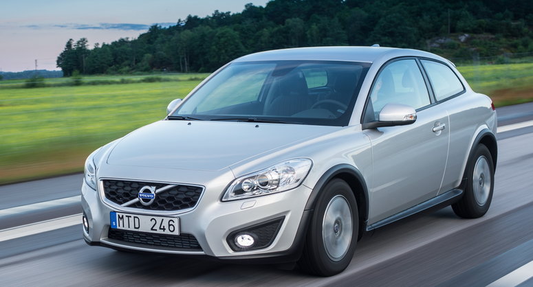 Volvo C30 (2006-2013) – pojistková skříňka