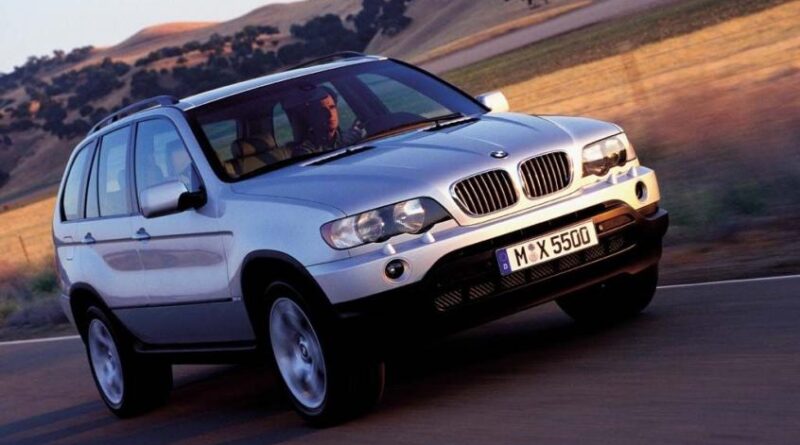 BMW X5 E53 (2000-2006) – pojistková skříňka