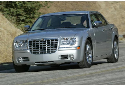Chrysler 300 mk1 (2004-2010) – specifikace žárovek