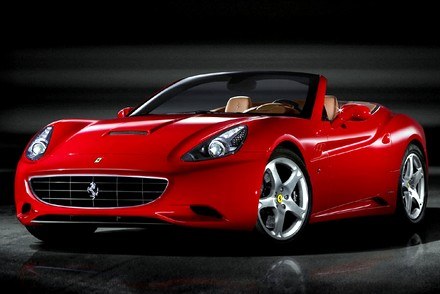 Ferrari California (2008-2014) – pojistková skříňka