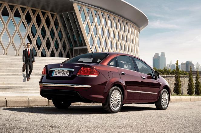 Fiat Linea restyling (2013-2016) – pojistková skříňka