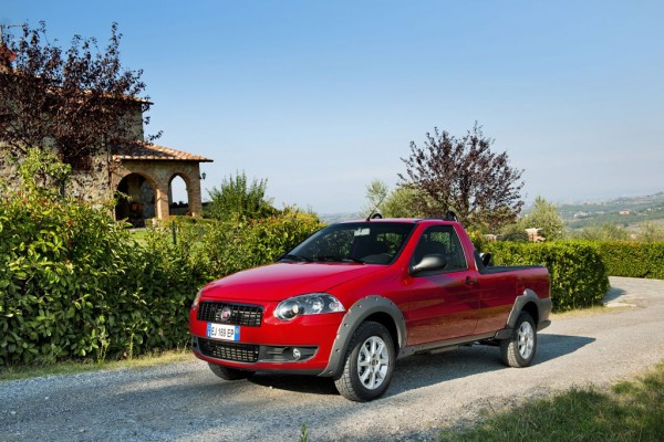 Fiat Strada (2007-2017) – pojistková skříňka