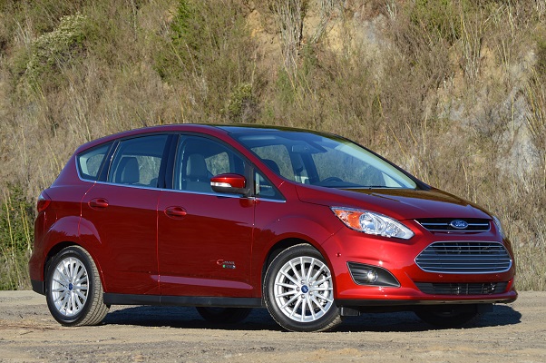 Ford C-MAX Hybrid/Energi (2013-2016) – pojistková skříňka