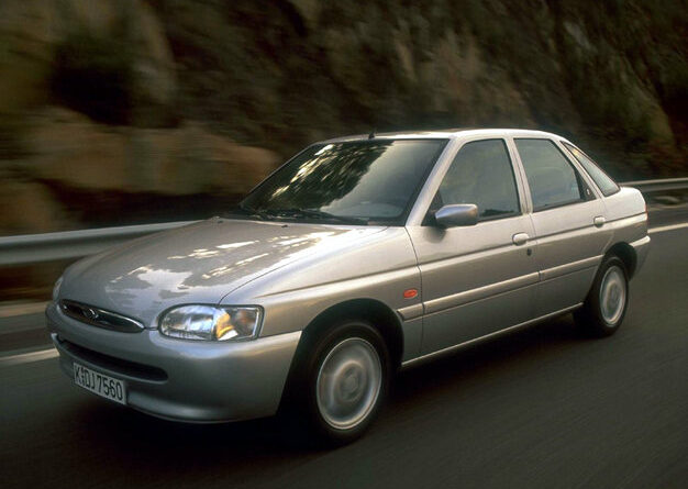 Ford Escort (1997-2003) – pojistková skříňka