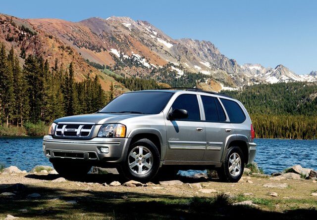 Isuzu Ascender (2002-2008) – pojistková skříňka