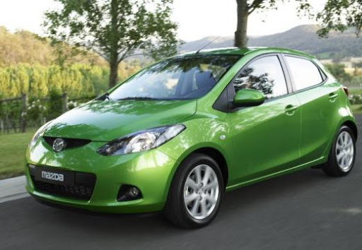 Mazda 2 DE (2007-2014) – pojistková skříňka