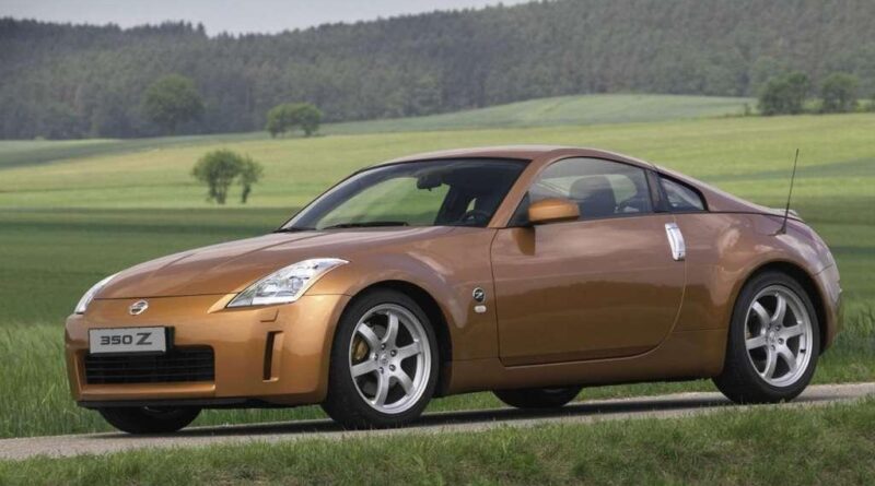 Nissan 350Z (2003-2008) – pojistková skříňka