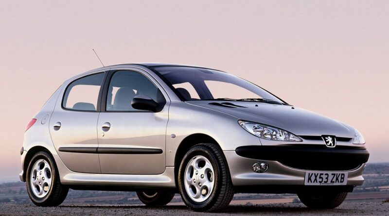 Peugeot 206 S (2008) – pojistková skříňka