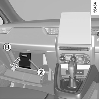 Ilustrace umístění pojistek a relé v Renaultu Arkana s krytem 1.