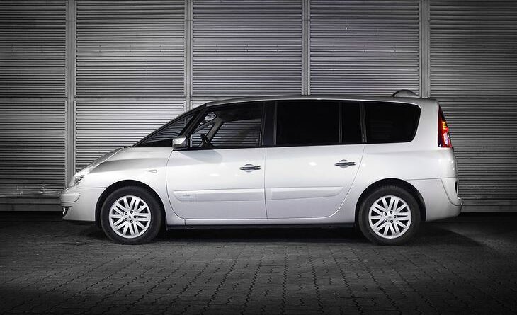 Renault Espace IV (2003-2014) – pojistková skříňka