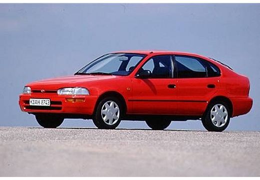 Toyota Corolla (1992-2018) – pojistková skříňka