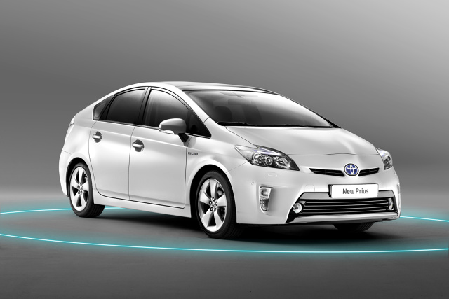 Toyota Prius III facelift (2011-2016) – pojistková skříňka