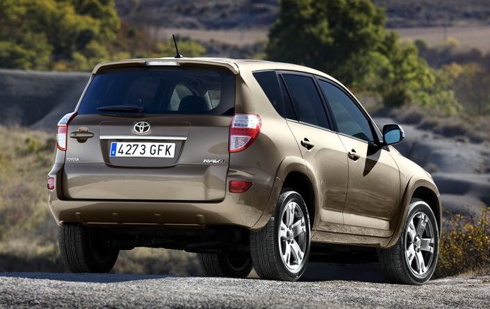 Toyota RAV 4 III (2005-2012) – baterie