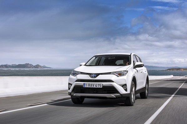 Toyota RAV4 XA40 a CA40 (2013-2019) – pojistková skříňka