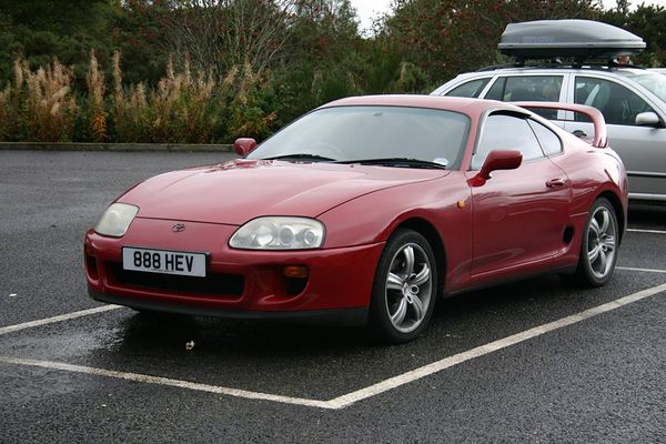Toyota Supra IV (1992-2002) – pojistková skříňka