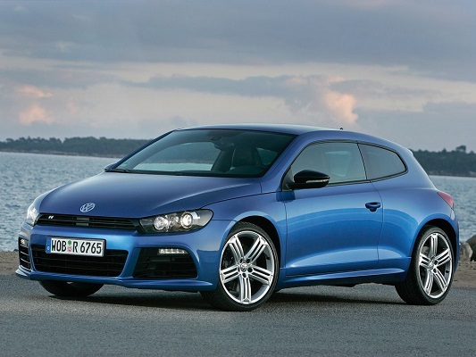 Volkswagen Scirocco (2008-2017) – pojistková skříňka