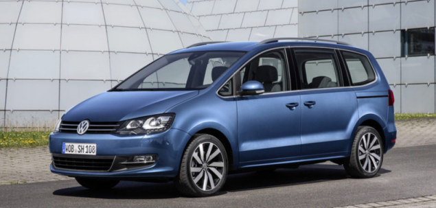 Volkswagen Sharan 7N (2015-2022) – pojistková skříňka