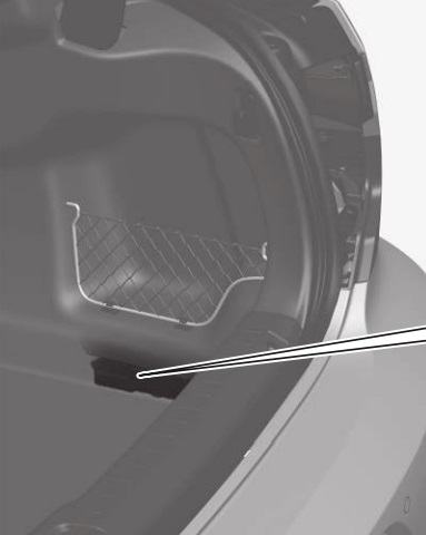 Umístění pojistkové skříňky v zavazadlovém prostoru Volvo V60.